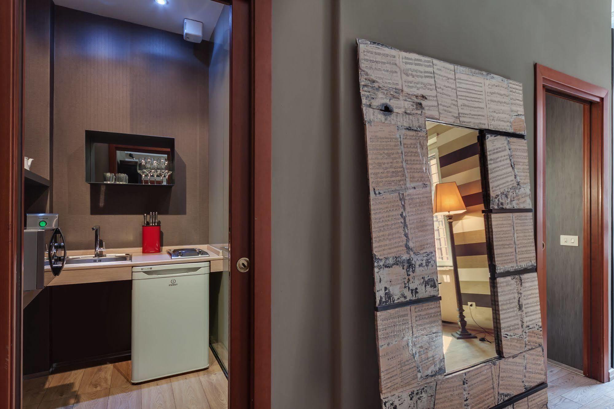 Luxury Manfredi Roma